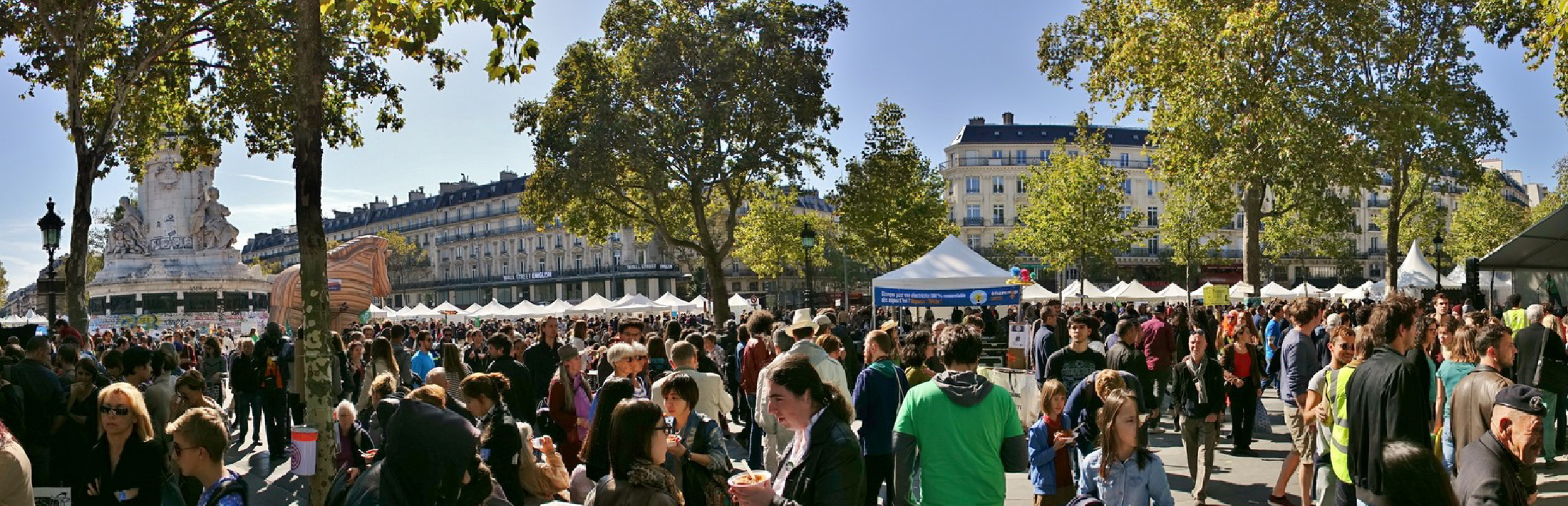 Transforming the world during the Alternatiba meeting. Photo : Alternativa https://alternatiba.eu/paris/category/blog/